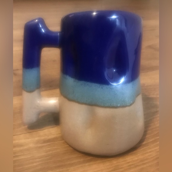 White Oak Canada Slanted Mug - Picture 5 of 13